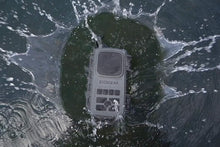 Load image into Gallery viewer, Ecoxgear EcoExtreme II IP67 Waterproof Bluetooth Speaker