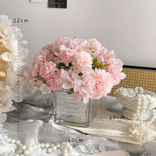 Load image into Gallery viewer, Artificial Flower with Clear Vase
