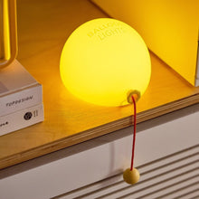 Load image into Gallery viewer, Balloon Lamp
