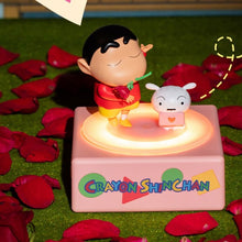 Load image into Gallery viewer, Crayon Chinchan Speaker
