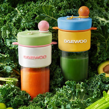 Load image into Gallery viewer, Daewoo Juicer
