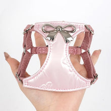 Load image into Gallery viewer, Puppytie Pet Harness and Leash Set (Bow Mark)
