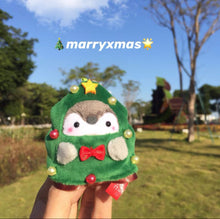 Load image into Gallery viewer, Penguin Keychain
