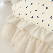Load image into Gallery viewer, Princess Pet Bed (M)
