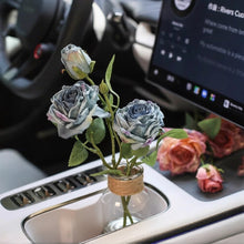 Load image into Gallery viewer, Rose with Clear Vase
