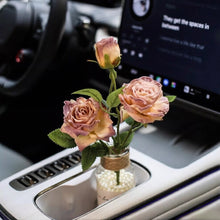 Load image into Gallery viewer, Rose with Clear Vase
