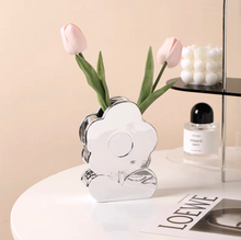 Load image into Gallery viewer, The Thinker and Flower Set
