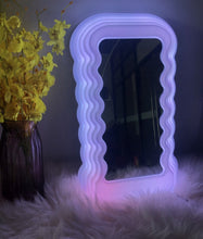 Load image into Gallery viewer, Ultrafragola RGB Wavy Mirror

